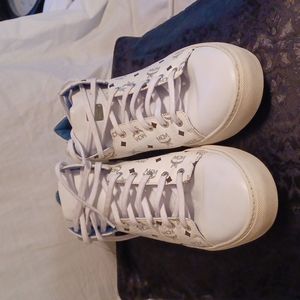 MCM Sneakers
